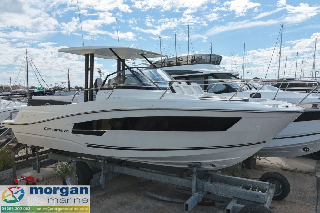 Jeanneau Cap Camarat 9.0 WA - Series 2 - Must-Have Options - 2x Suzuki 200 DBW