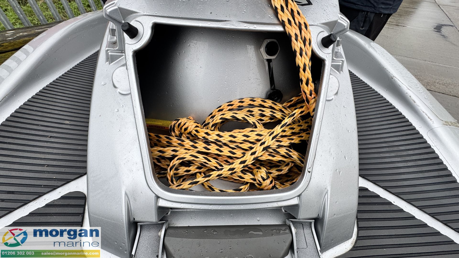 Yamaha WaveRunner FX HO cruiser jet ski