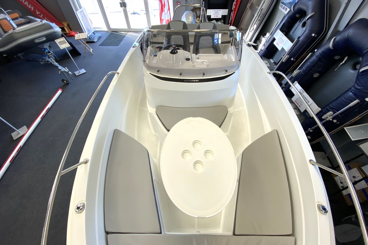 Jeanneau Cap Camarat 5.5 CC – Series 2