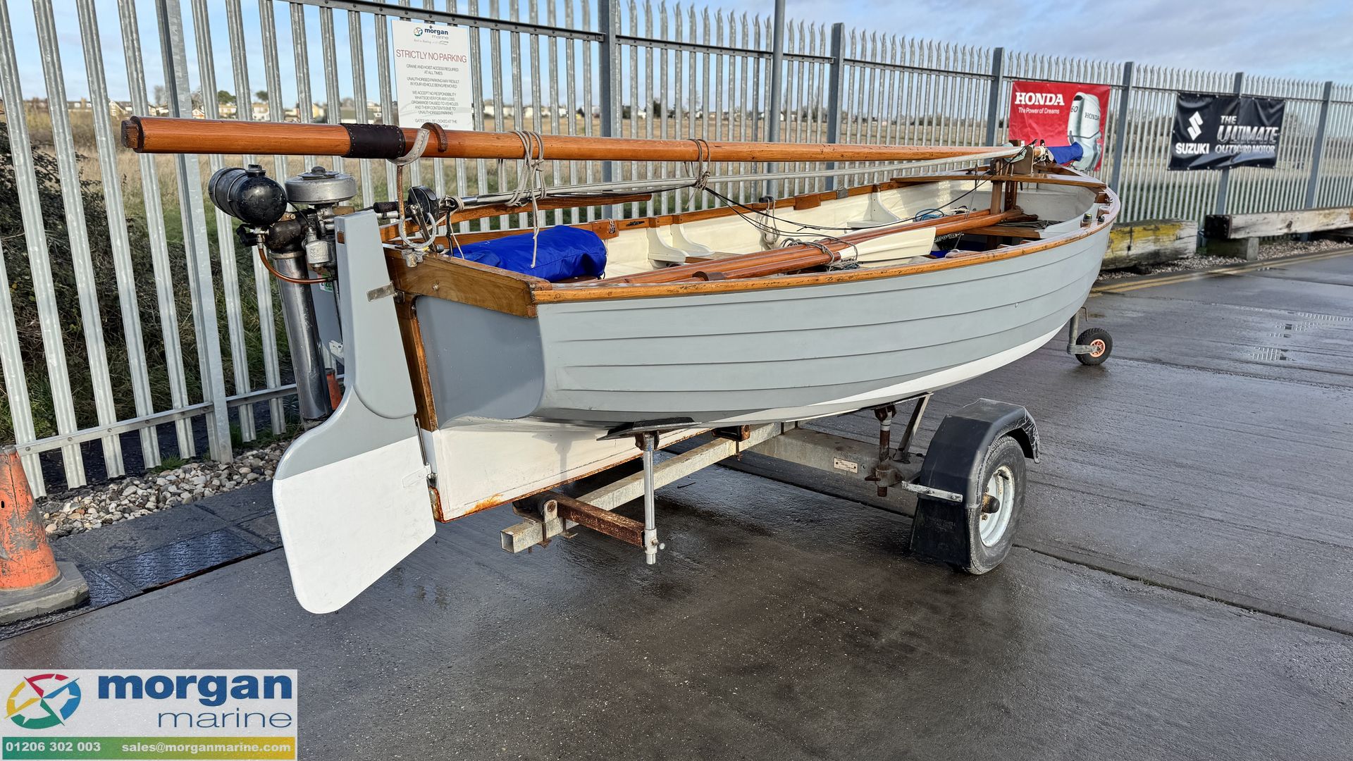 14ft Lugger sailing dinghy