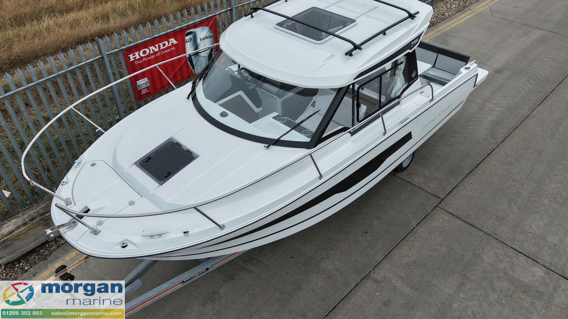 Merry Fisher 795 -