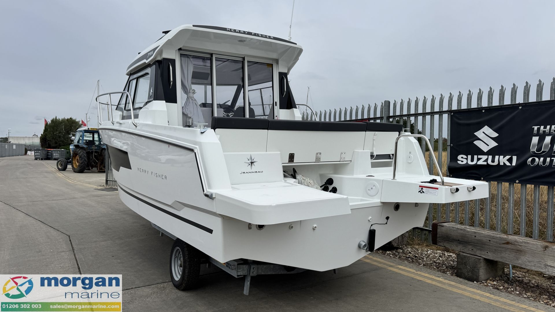 Merry Fisher 795 -