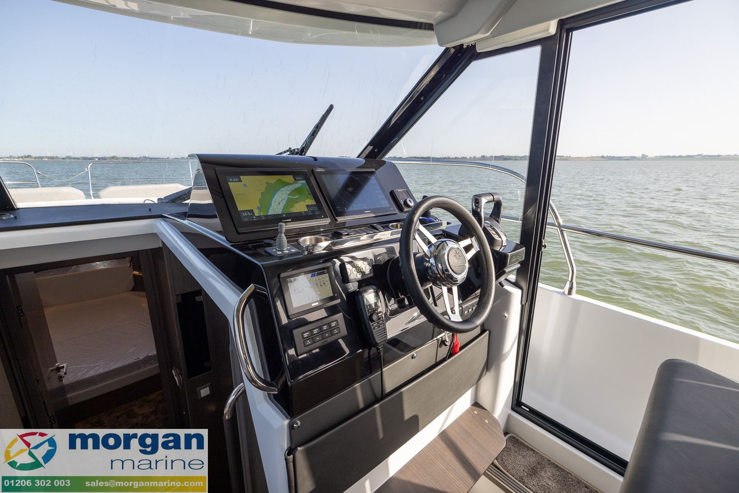 Jeanneau Merry Fisher 1295 Fly – with must have options