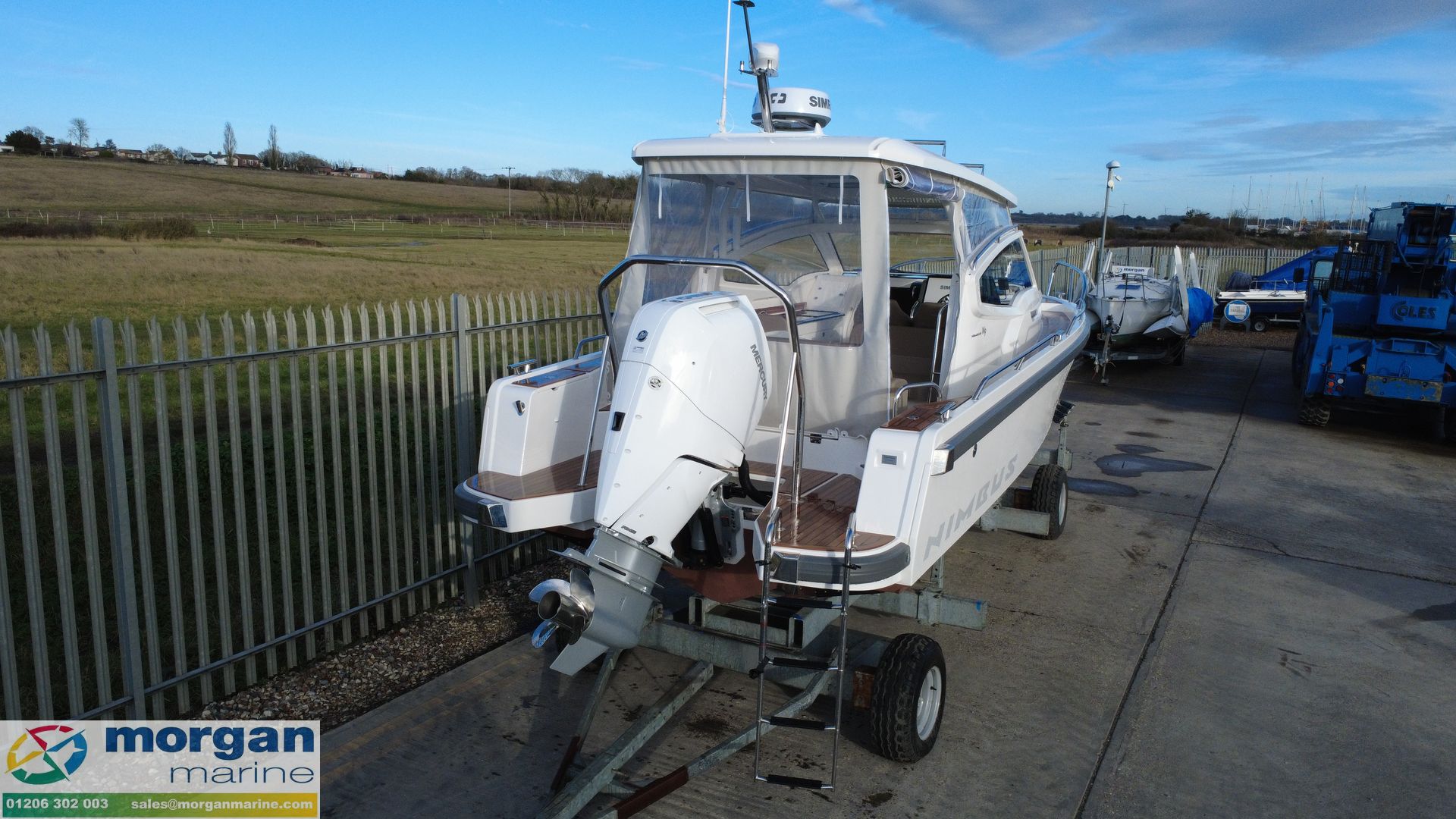 Nimbus Weekender 9 - outboard engine and transom