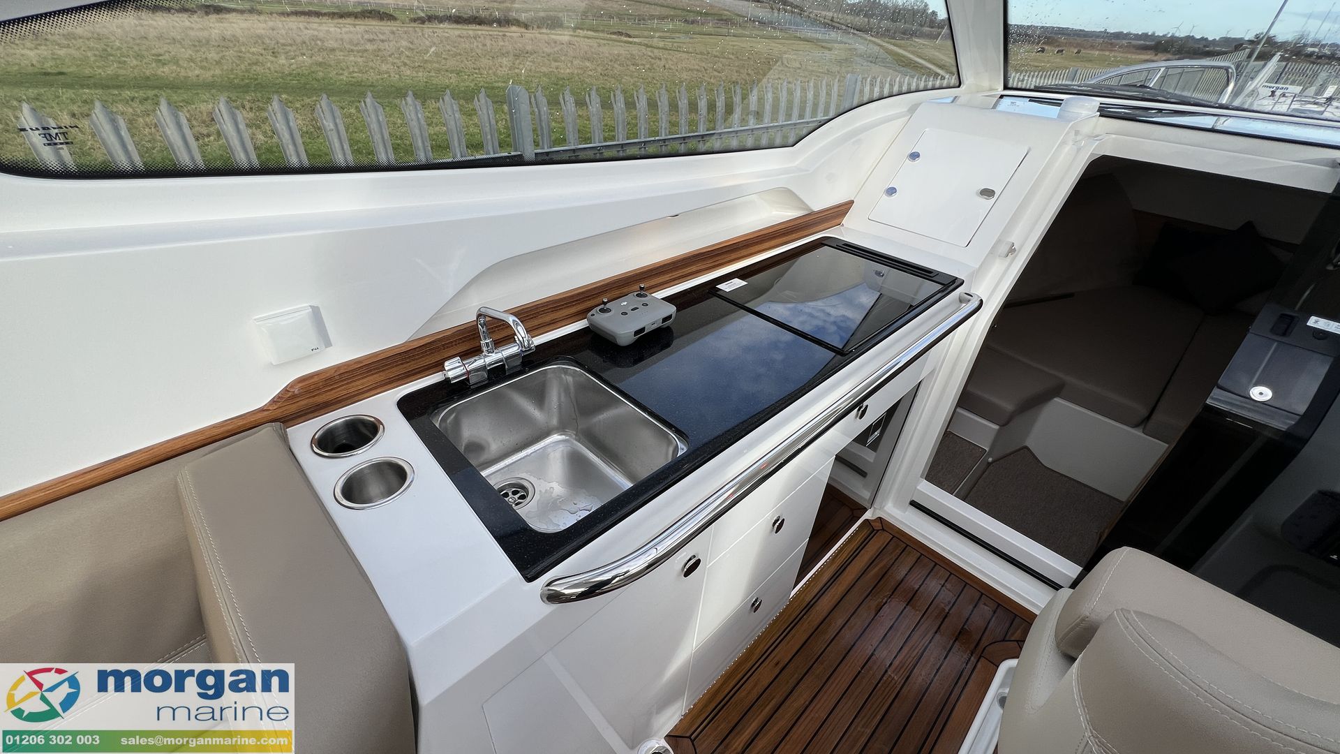 Nimbus Weekender 9 - port side galley