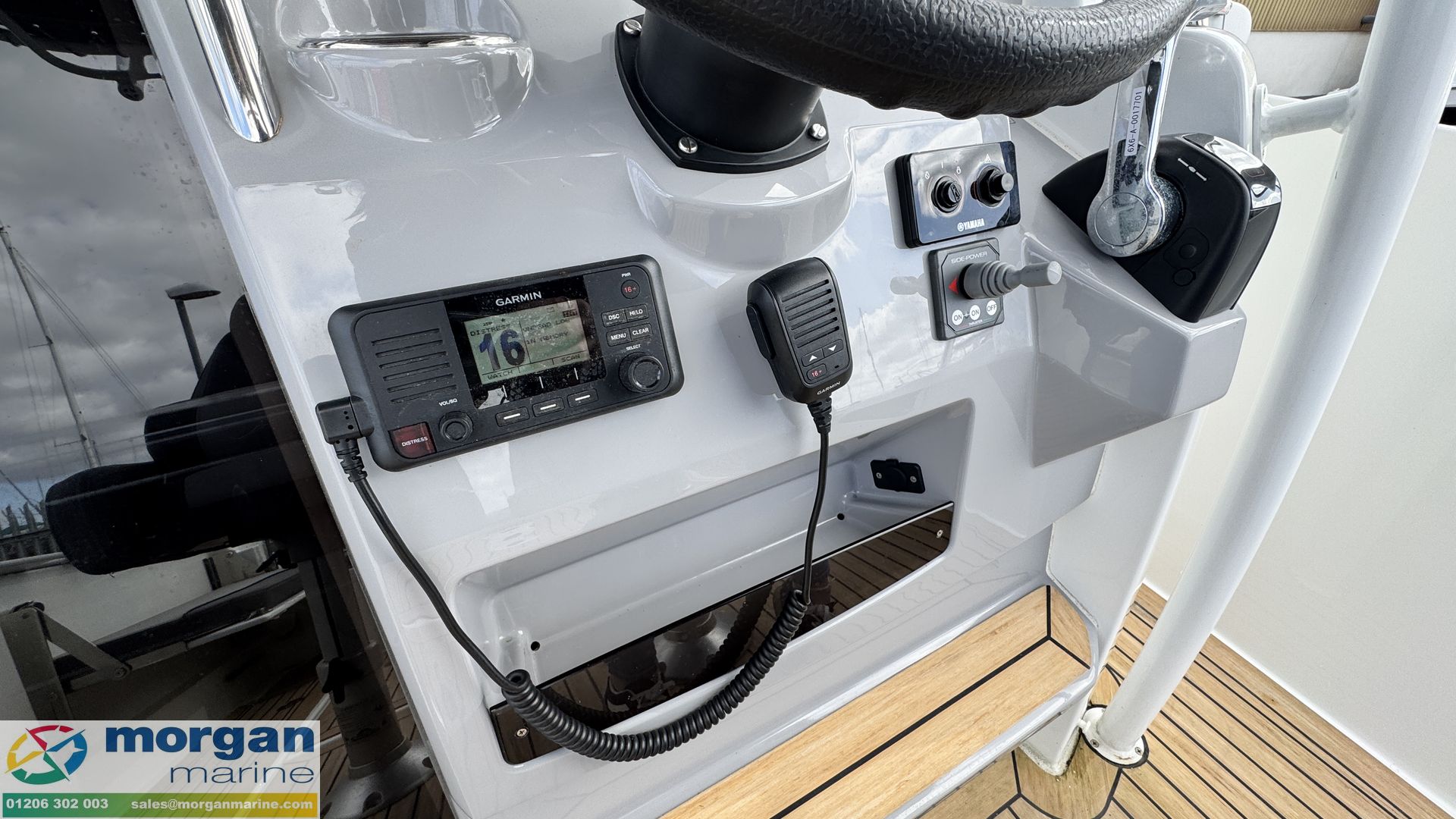 Jeanneau Cap Camarat 7.5 CC Series 2 -