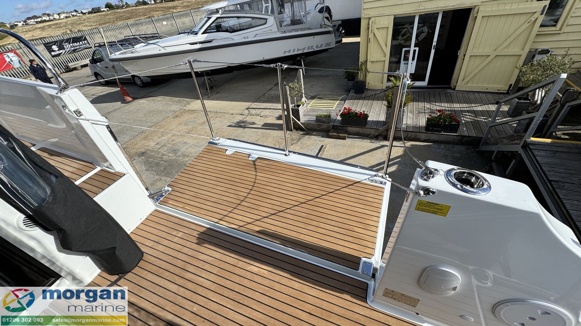 Jeanneau-Merry-Fisher-1295-Coupe-