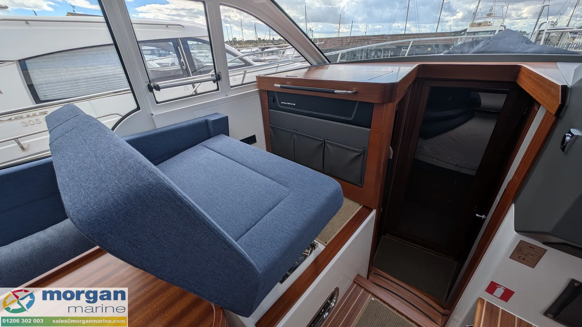Nimbus 365 Coupe - 28