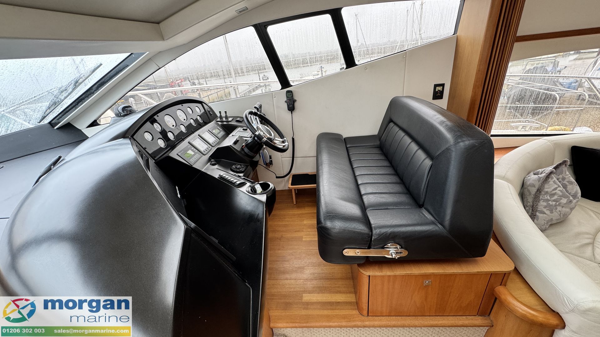 Sunseeker Predator 52 -