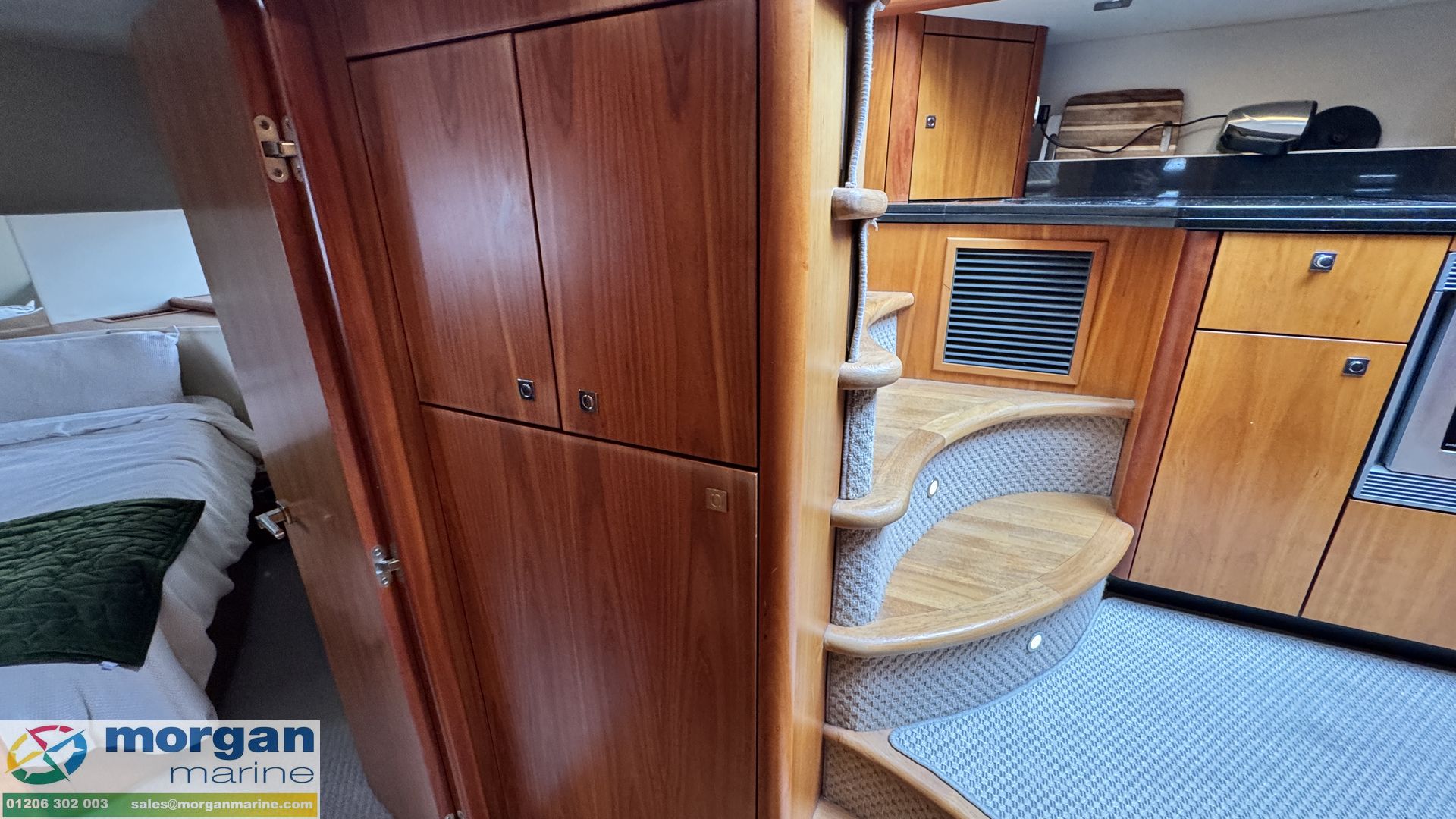 Sunseeker Predator 52 -