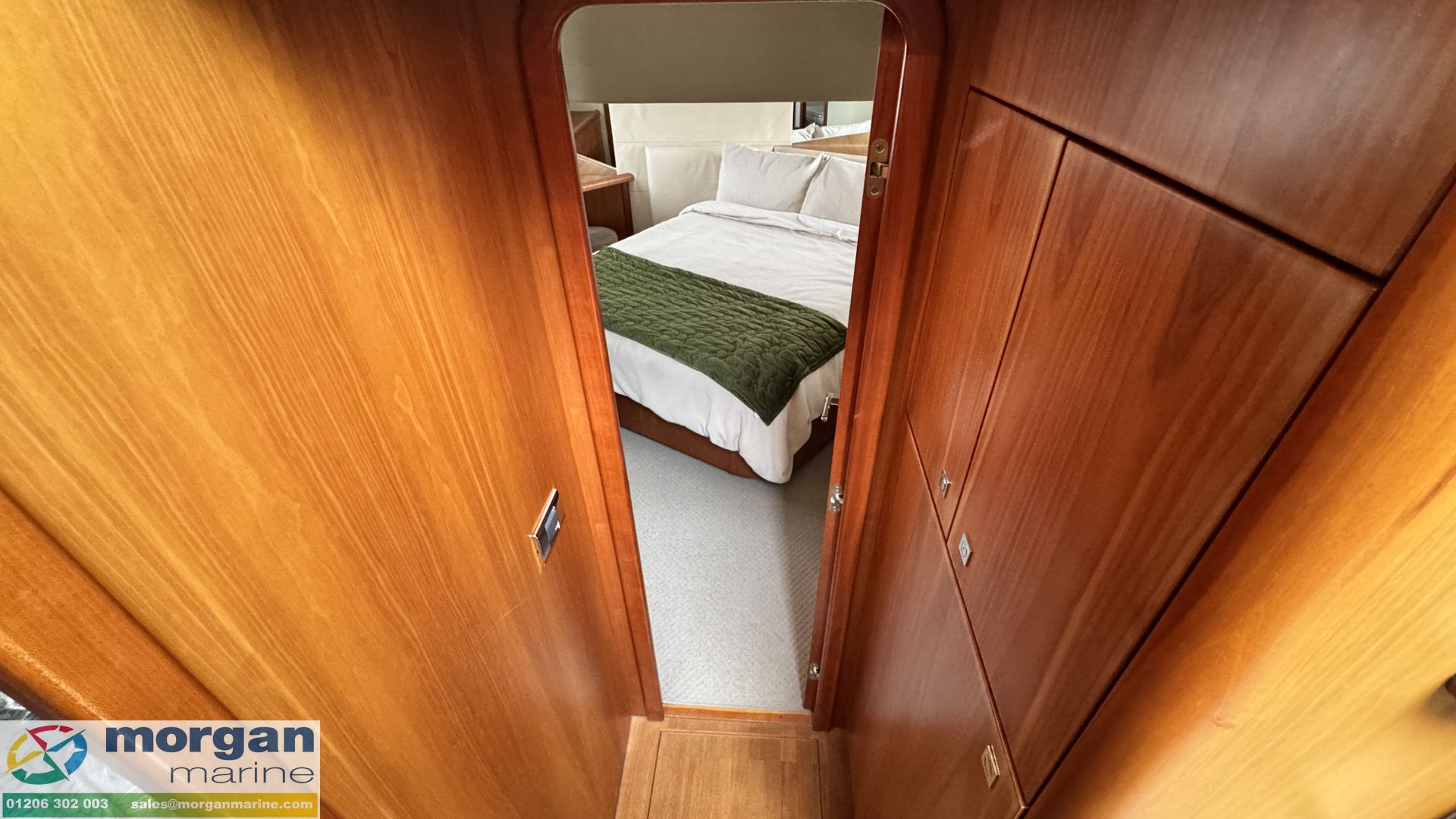 Sunseeker Predator 52 -