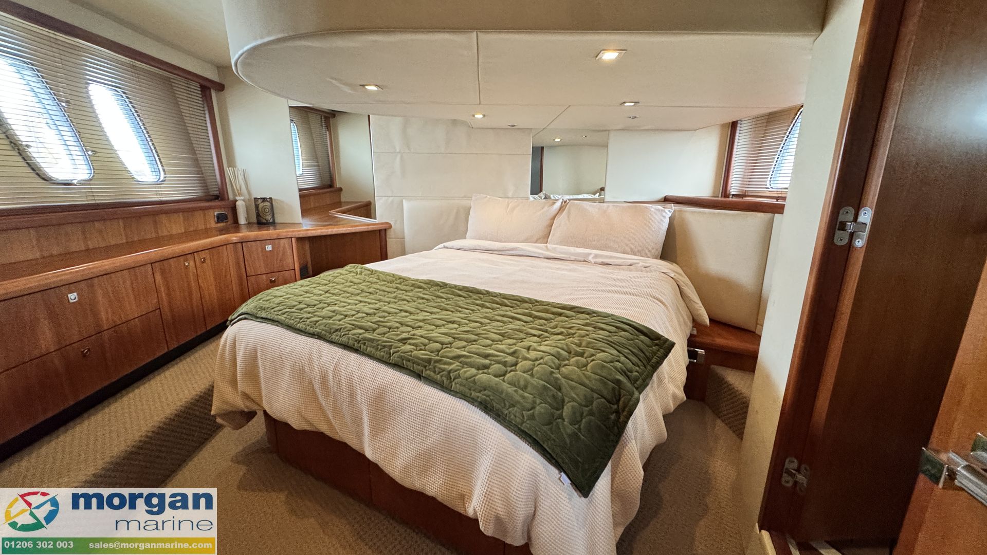 Sunseeker Predator 52 -