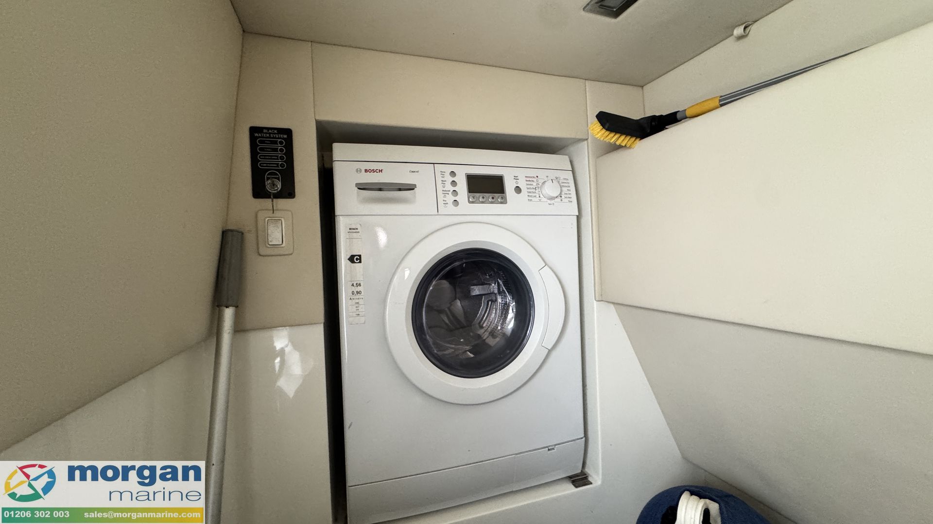 Sunseeker Predator 52 -