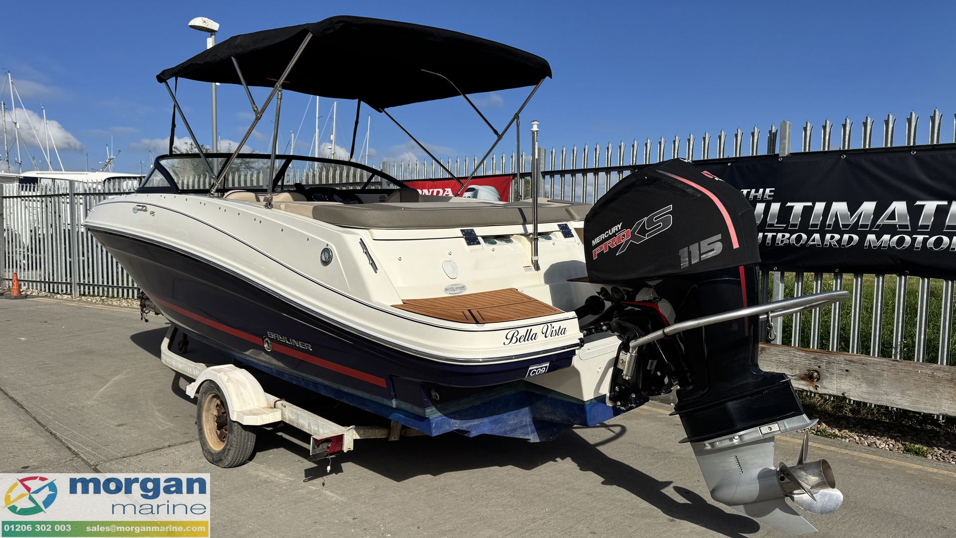 Bayliner VR5 -
