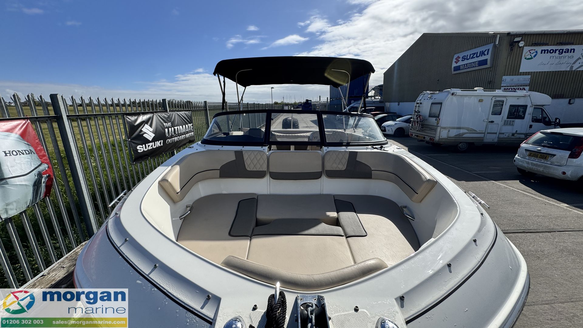 Bayliner VR5 -