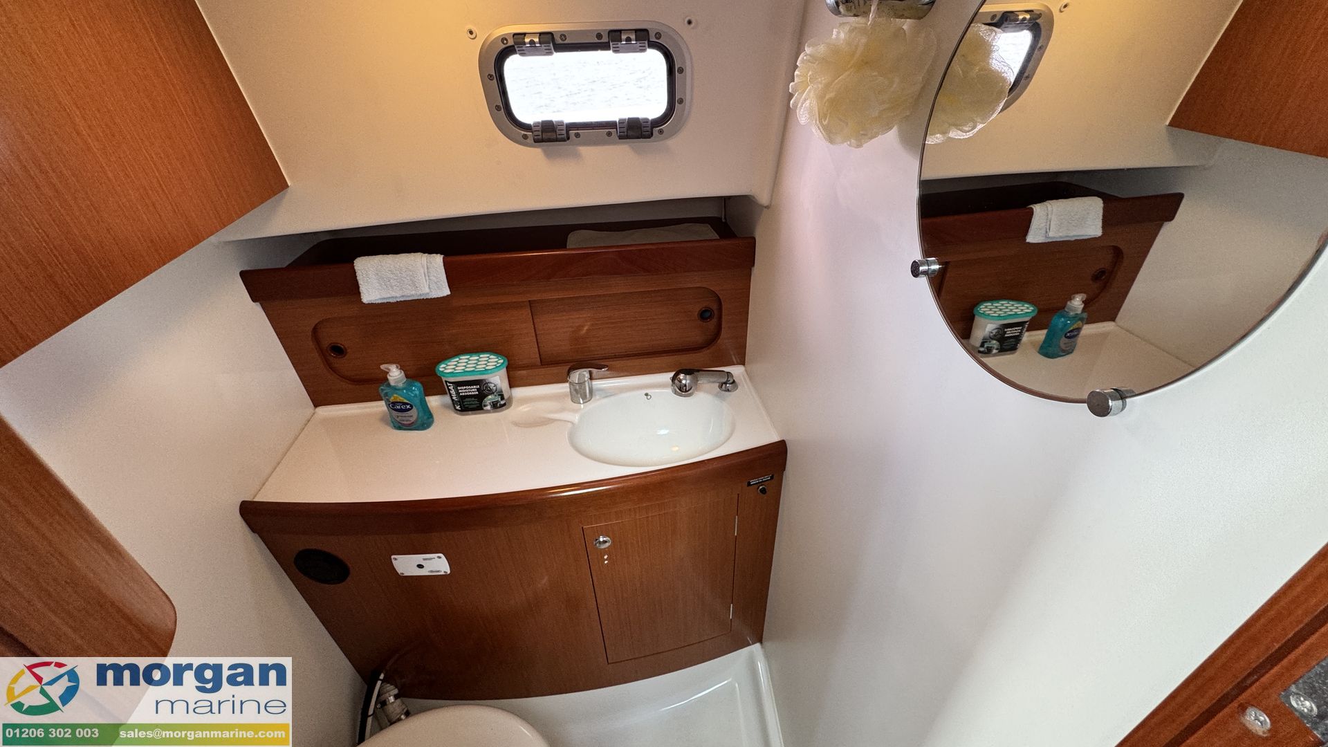 Beneteau Antares 9 Inboard -