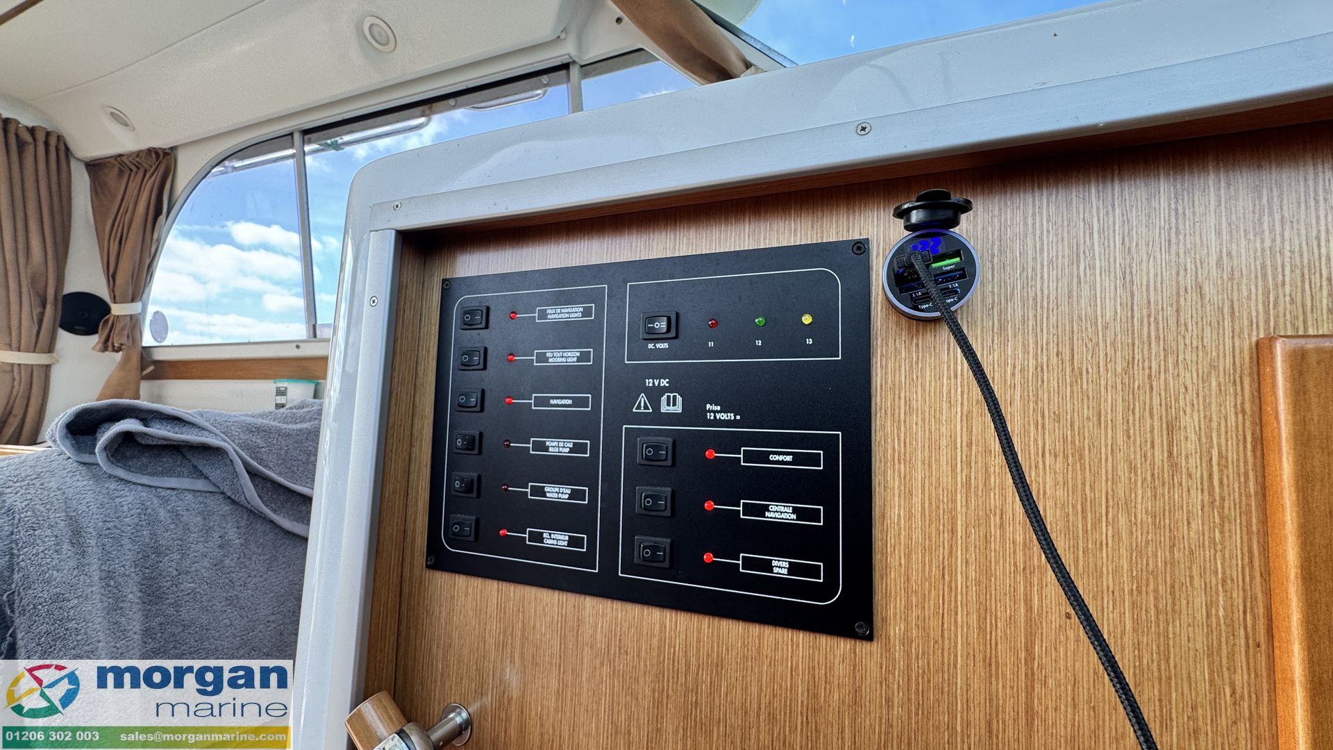 Beneteau Antares 9 Inboard -