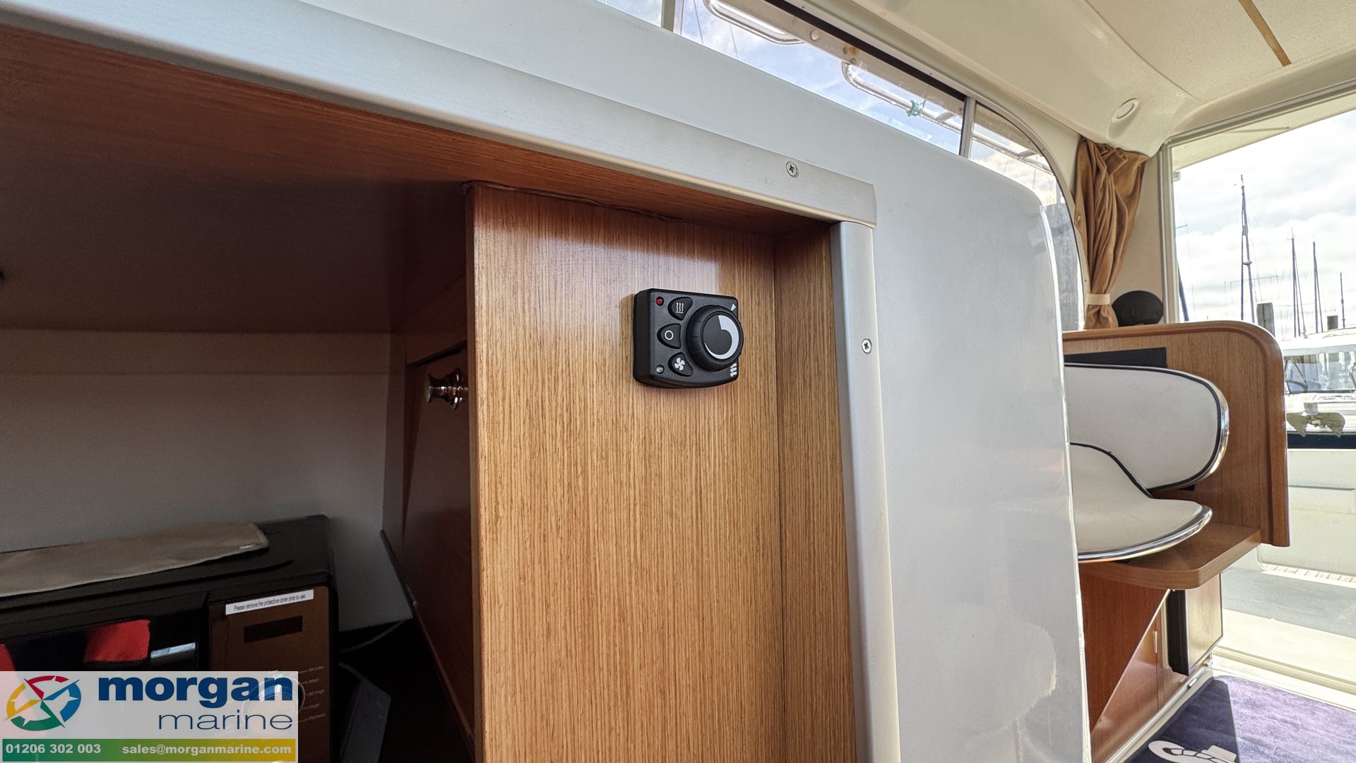 Beneteau Antares 9 Inboard -