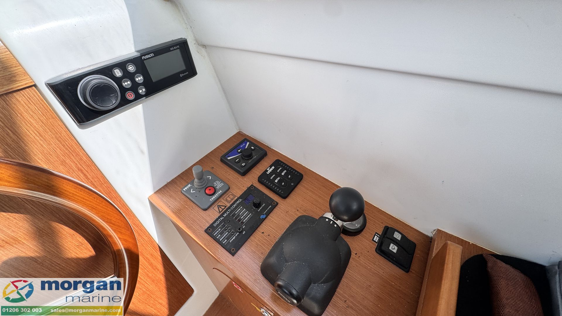 Beneteau Antares 9 Inboard -