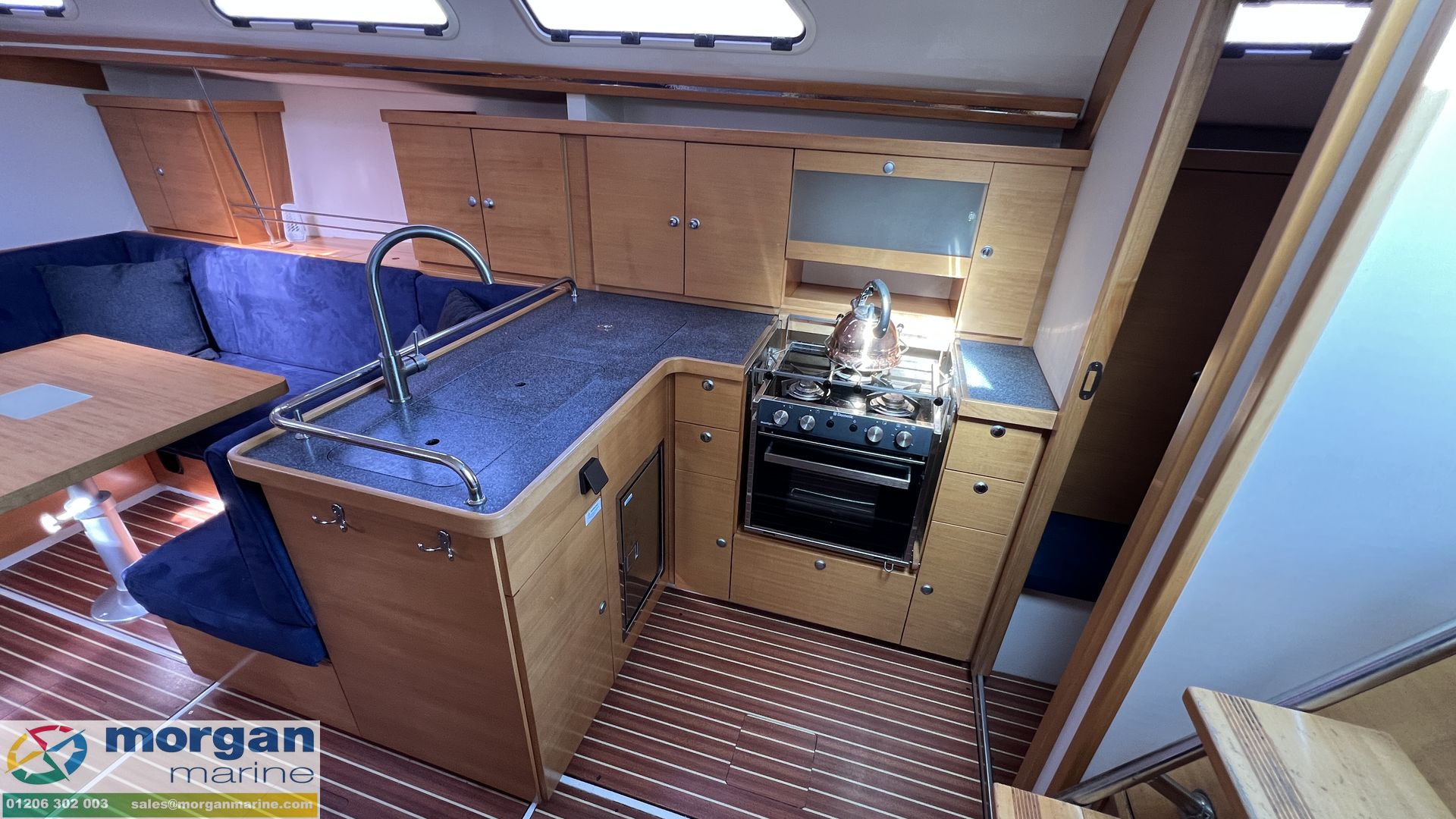 Hanse 400 -