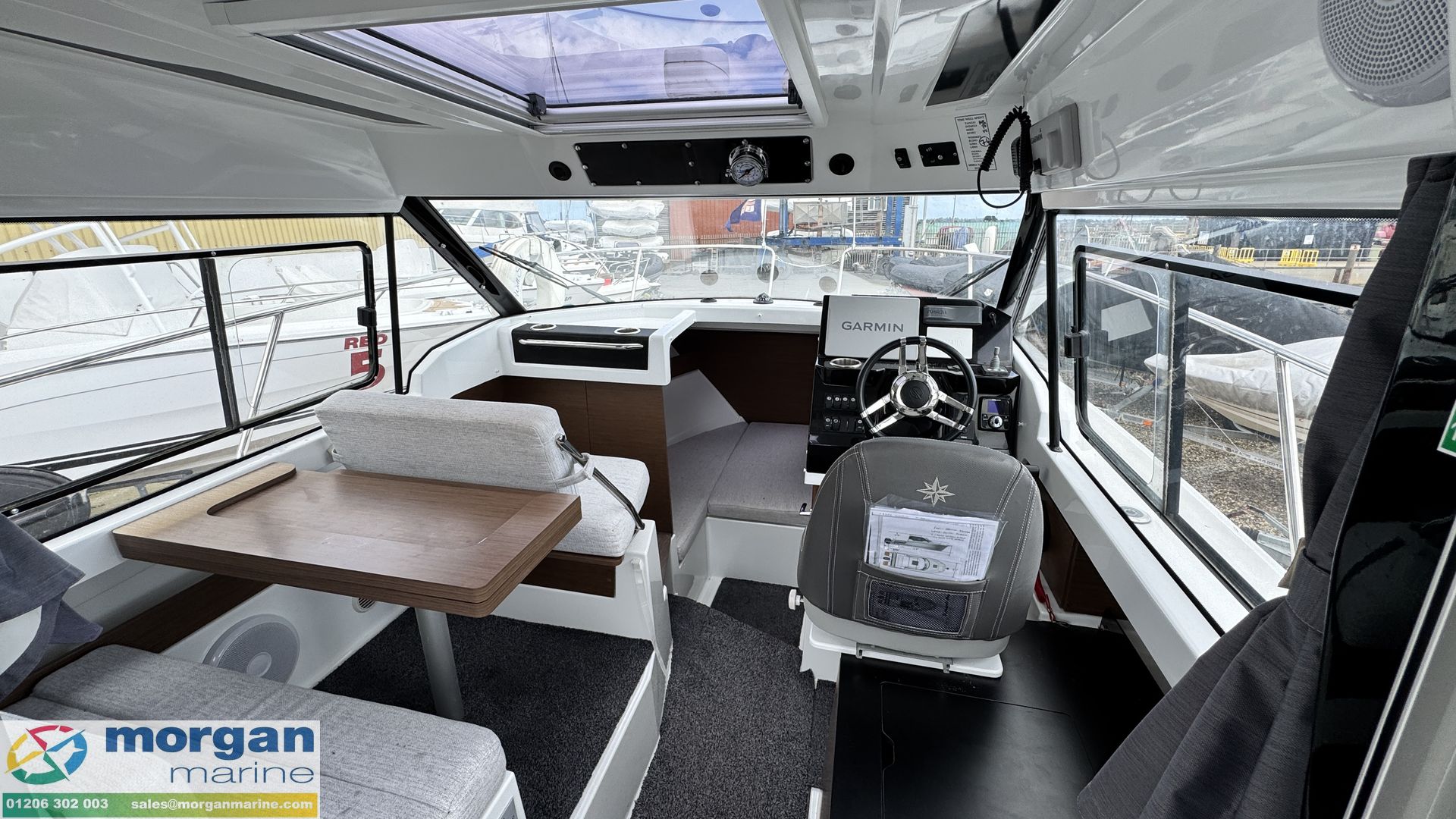 Jeanneau Merry Fisher 795 -