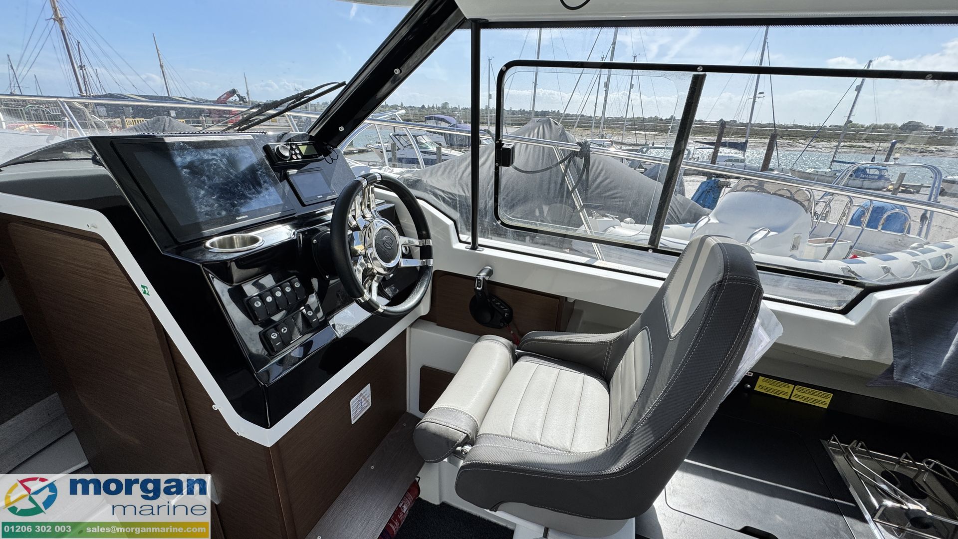 Jeanneau Merry Fisher 795 -