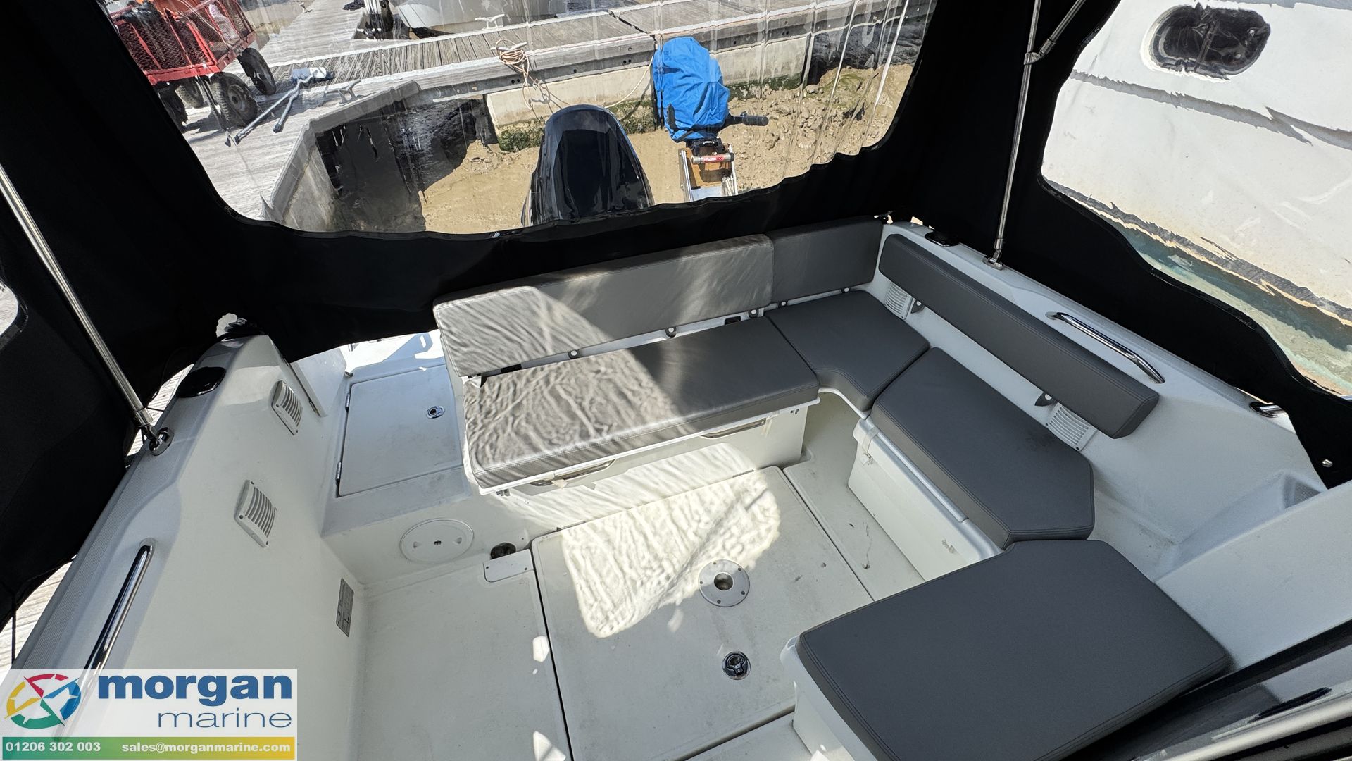 Beneteau Antares 6 -