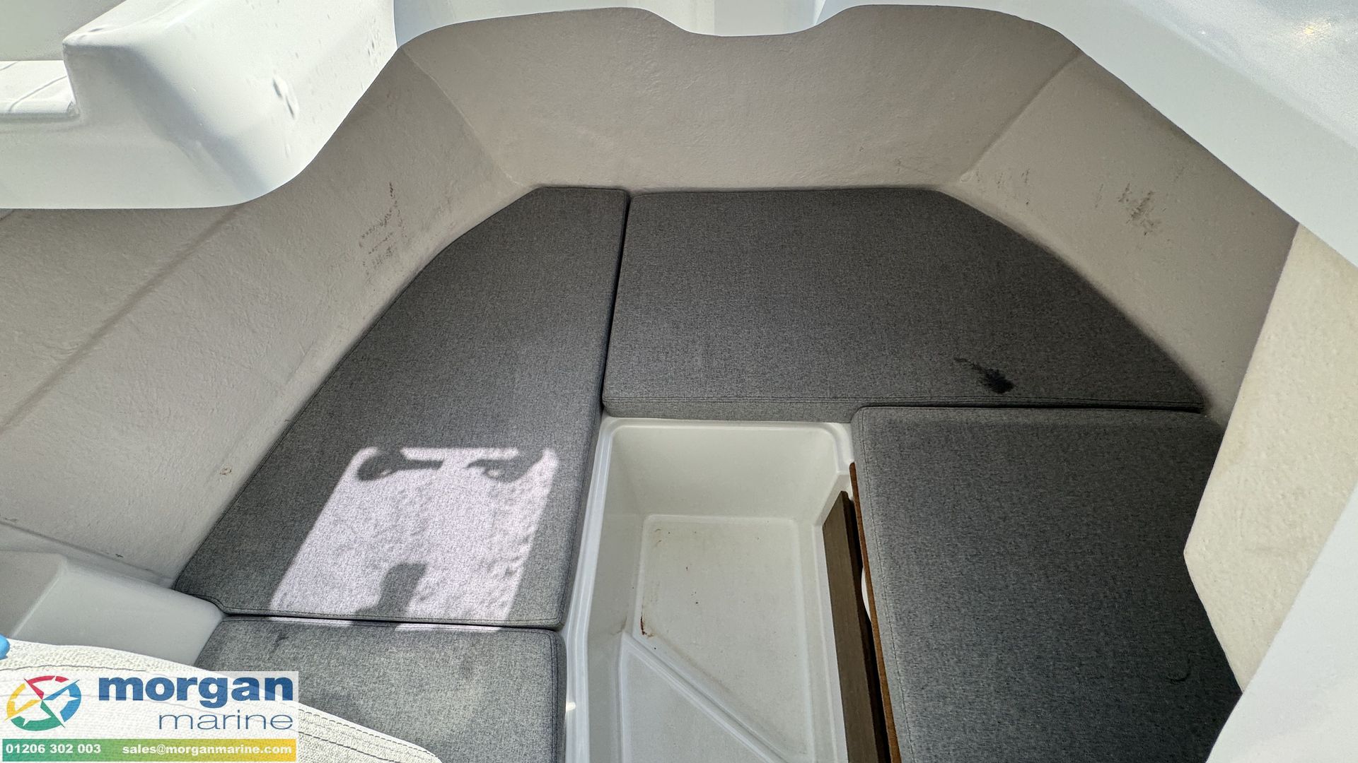 Beneteau Antares 6 -