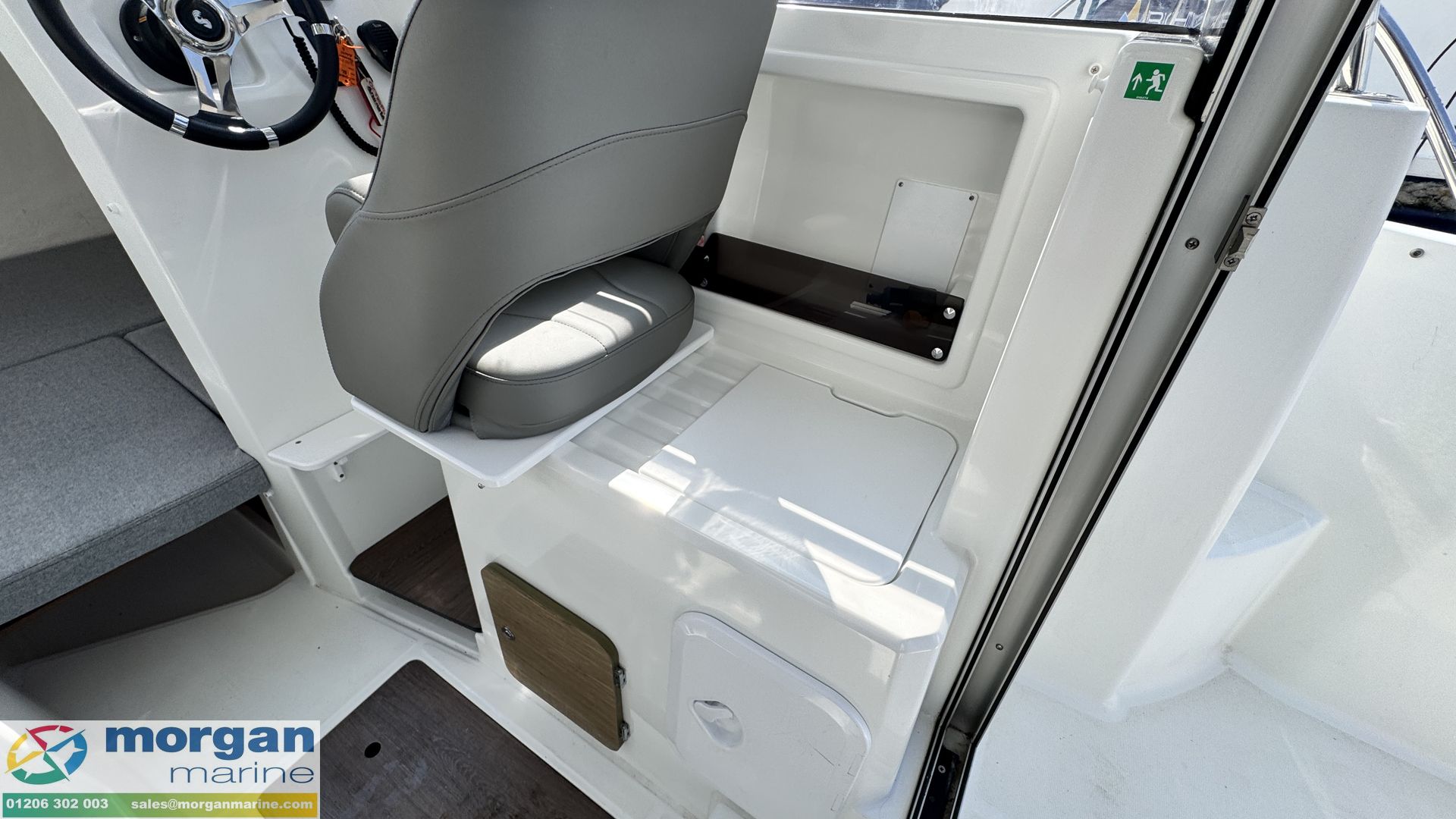 Beneteau Antares 6 -