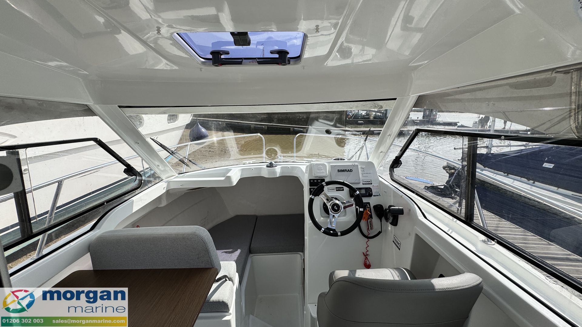 Beneteau Antares 6 -