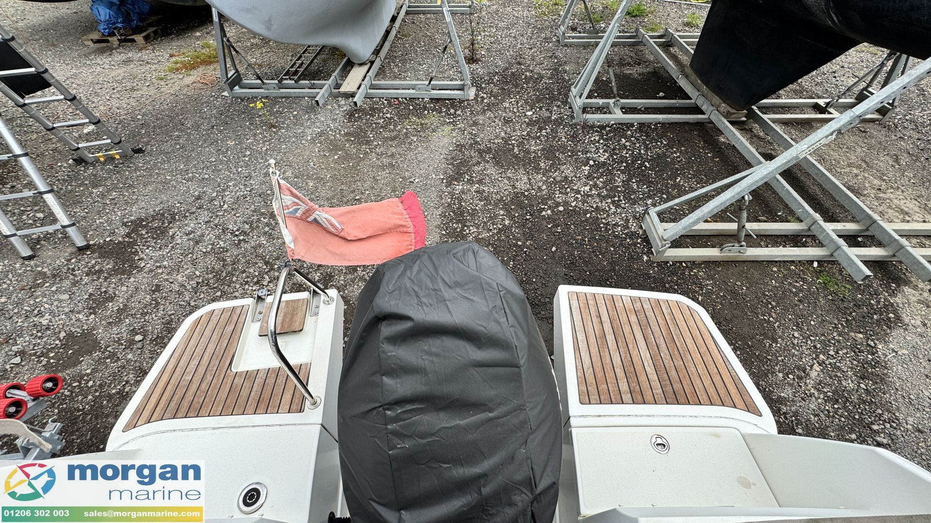 Merry Fisher 695 -