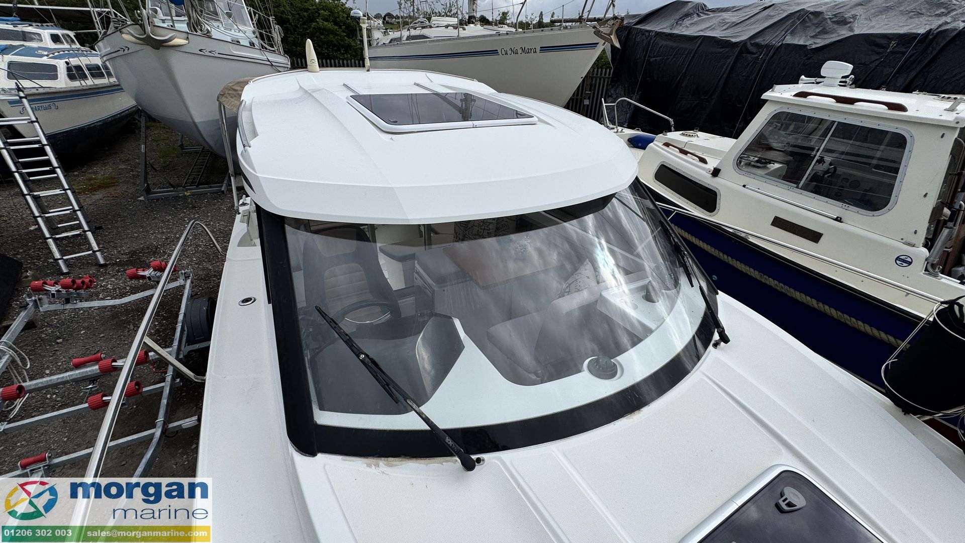Merry Fisher 695 -