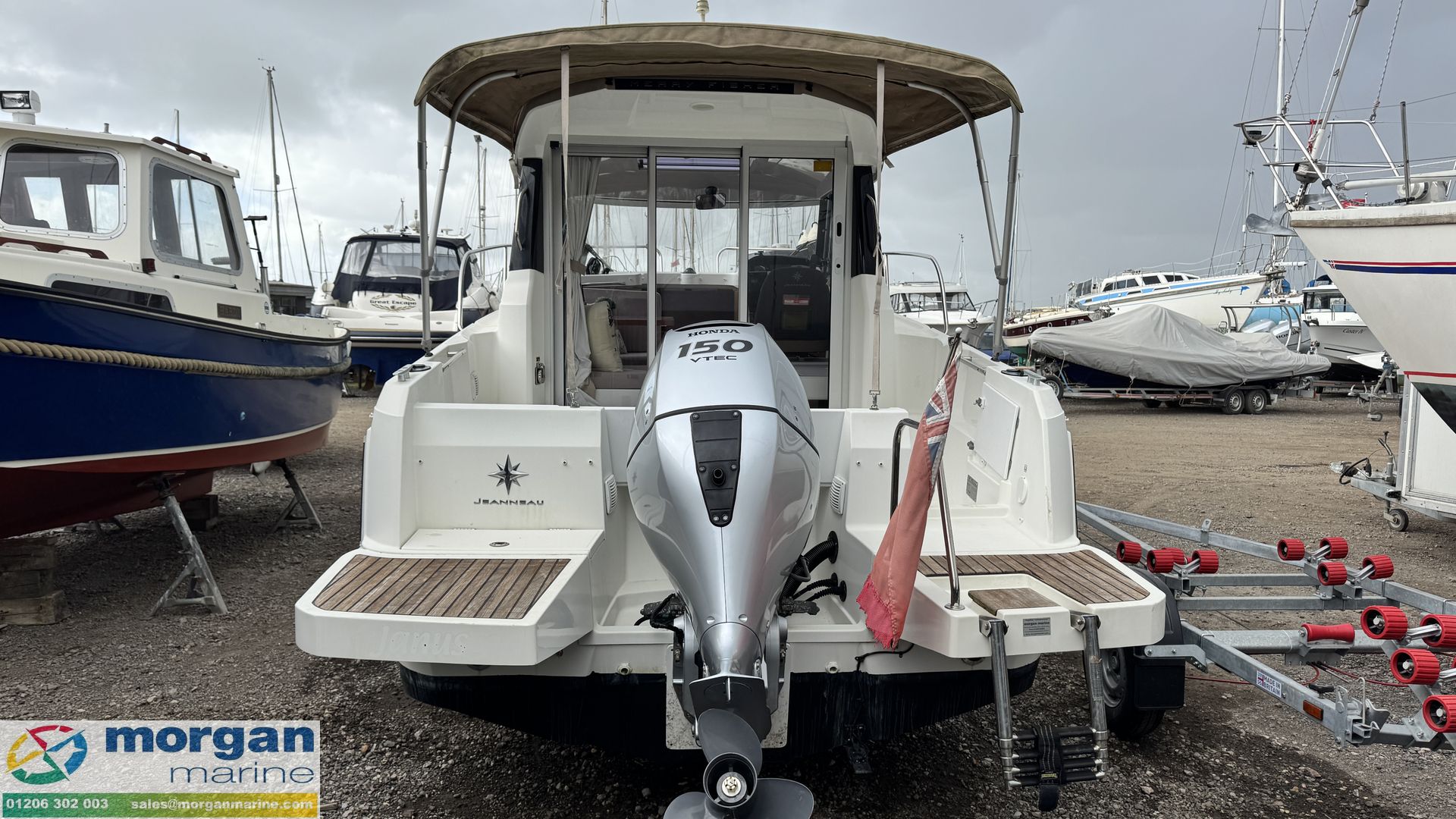 Merry Fisher 695 -