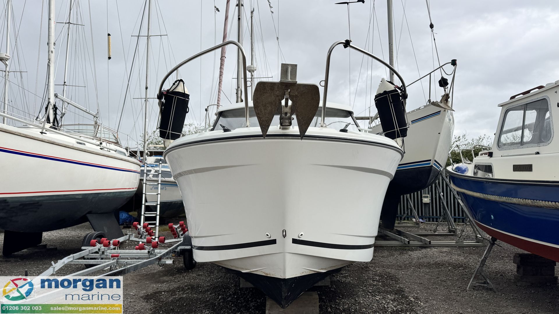 Merry Fisher 695 -