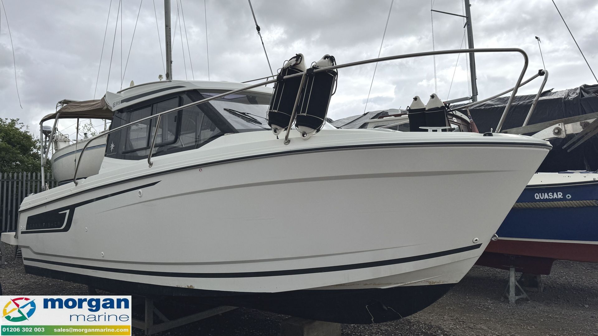 Merry Fisher 695 -