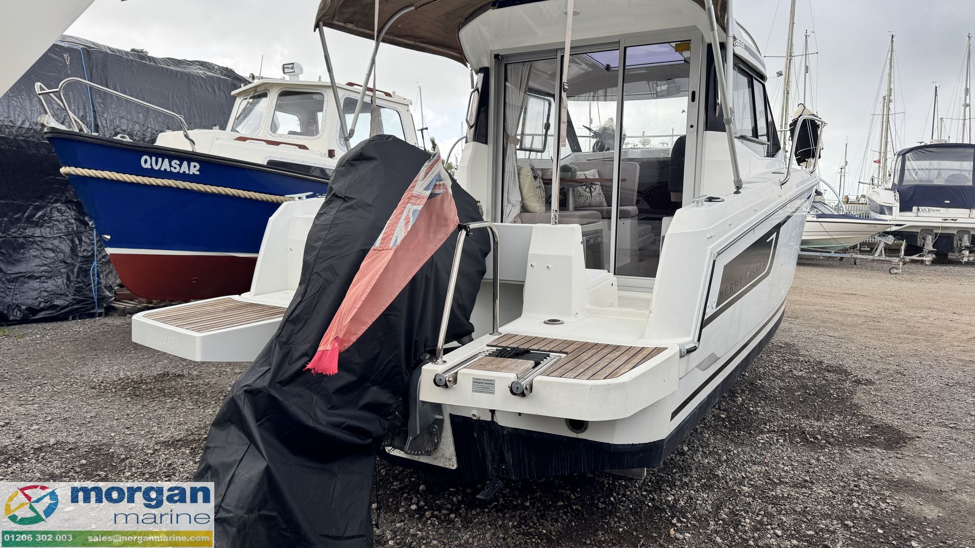 Merry Fisher 695 -