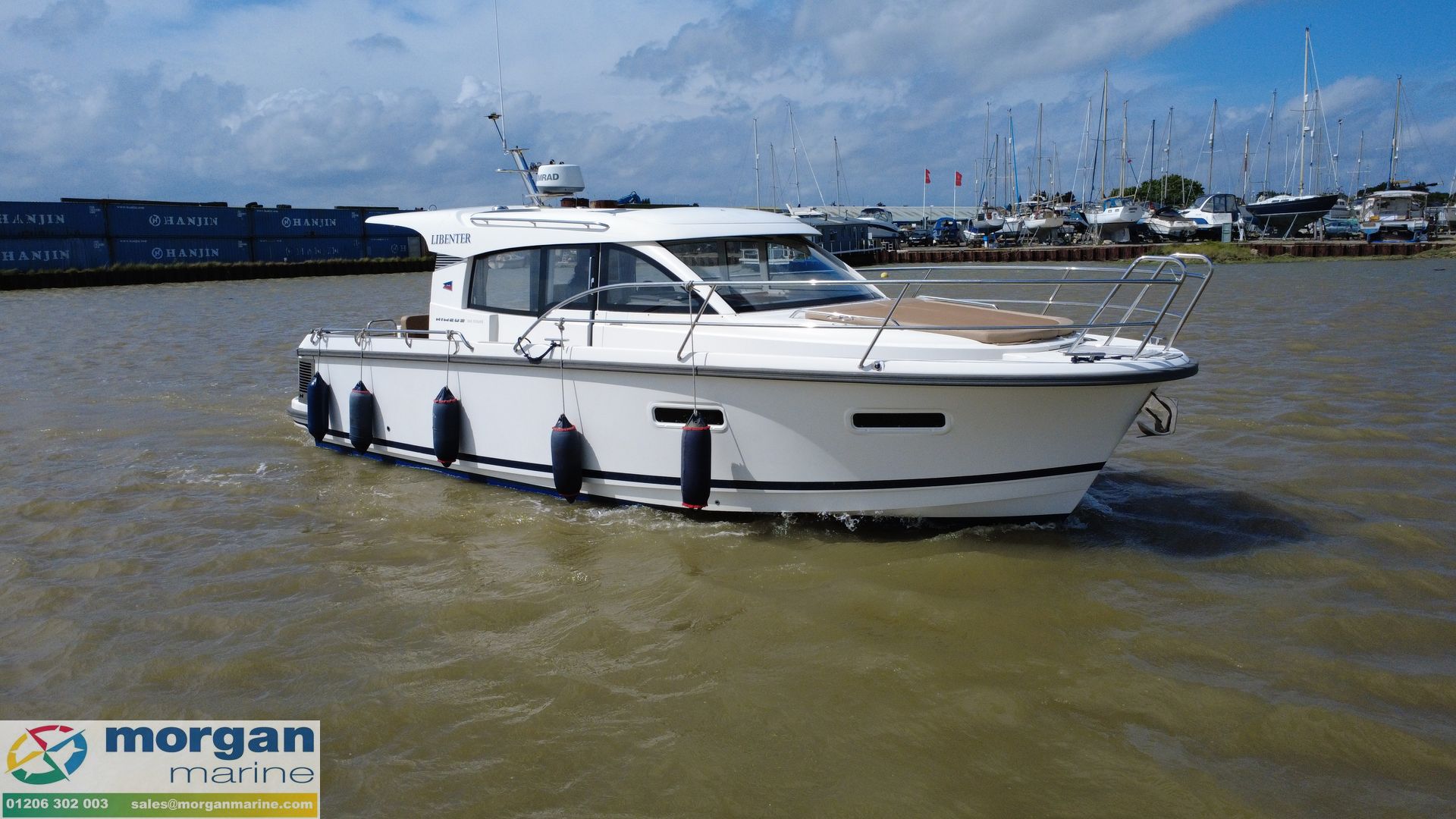 Nimbus 305 Coupe -