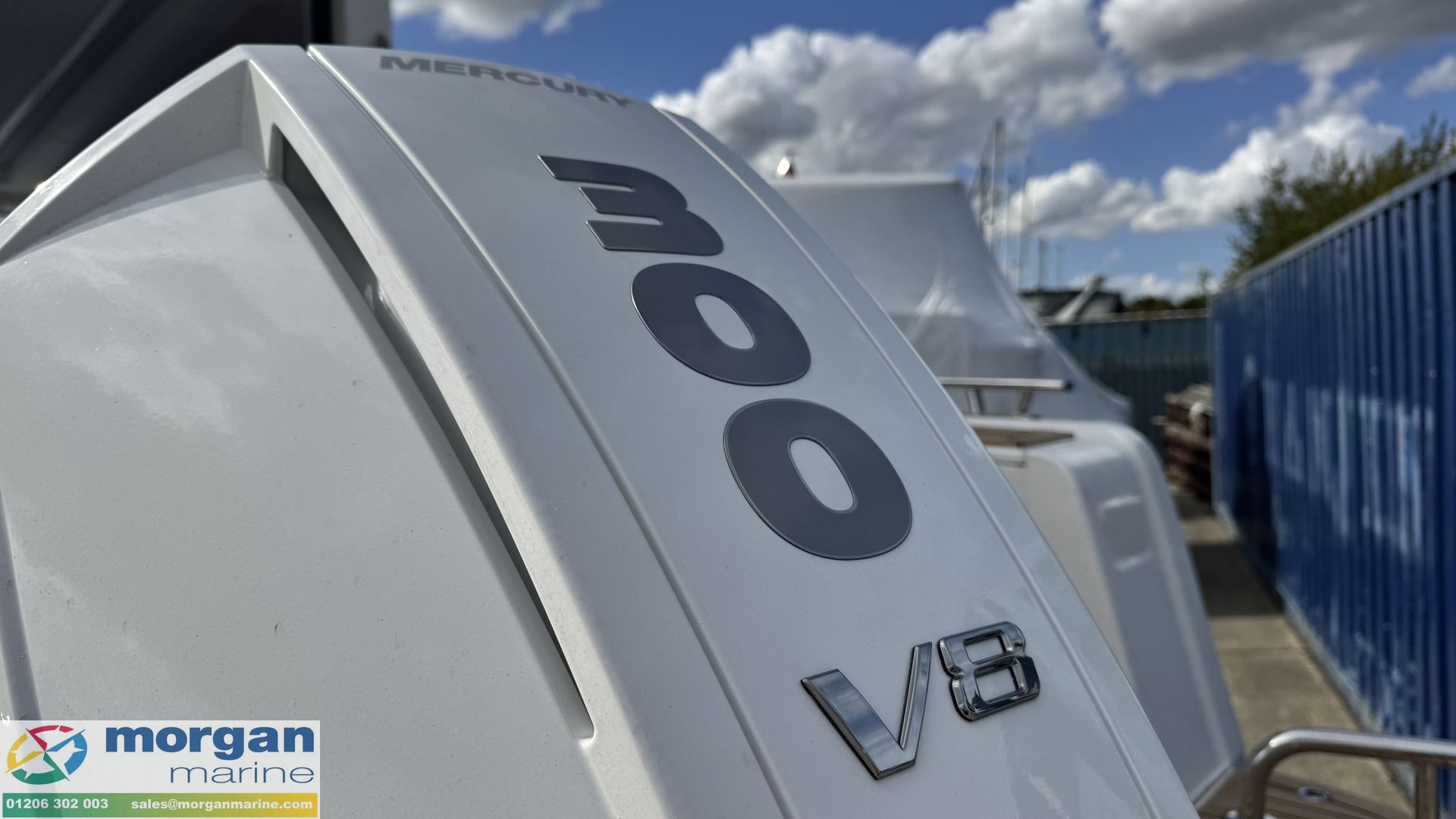 Nimbus C9 - 300hp V8