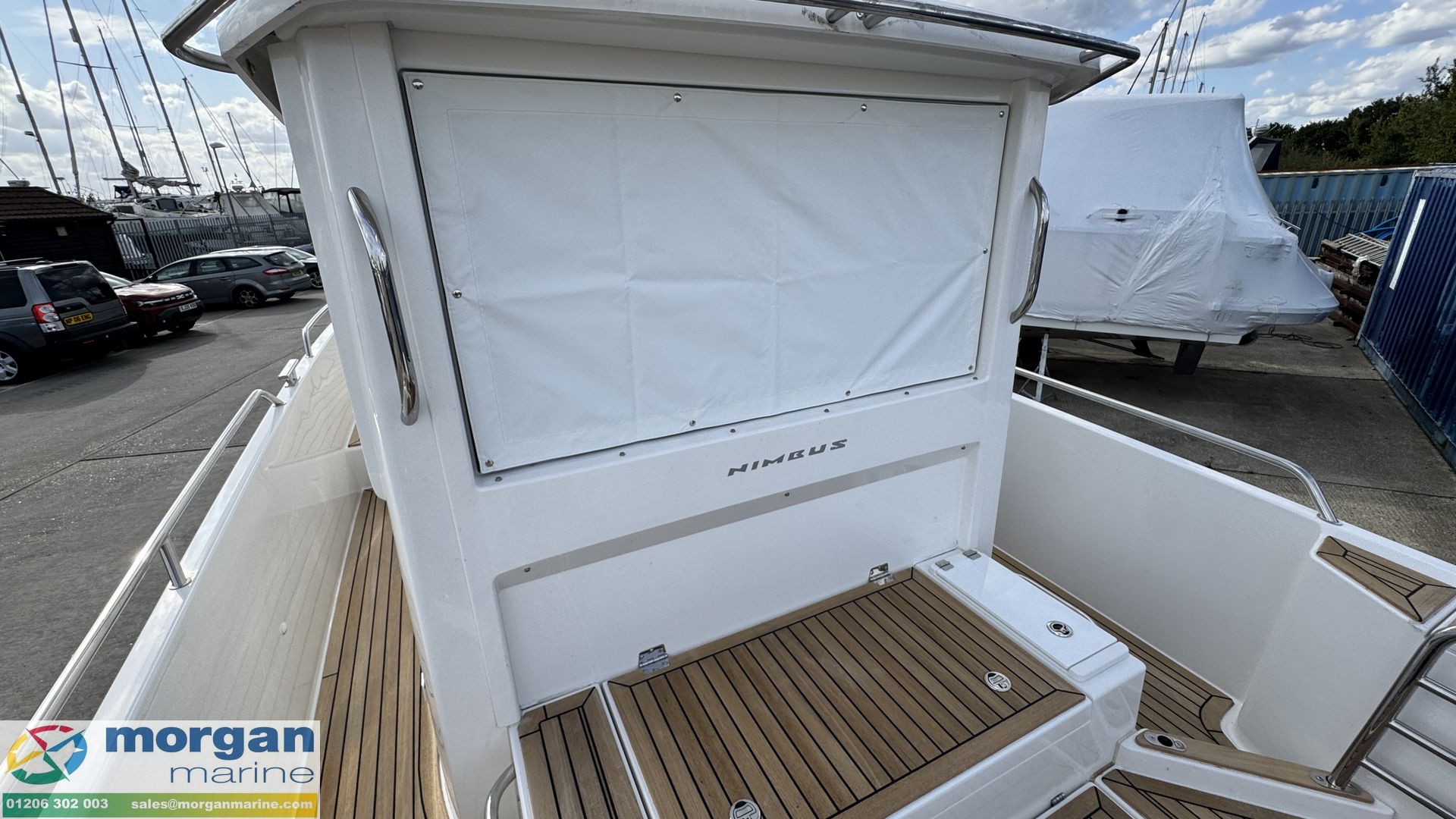 Nimbus C9 - aft window covers