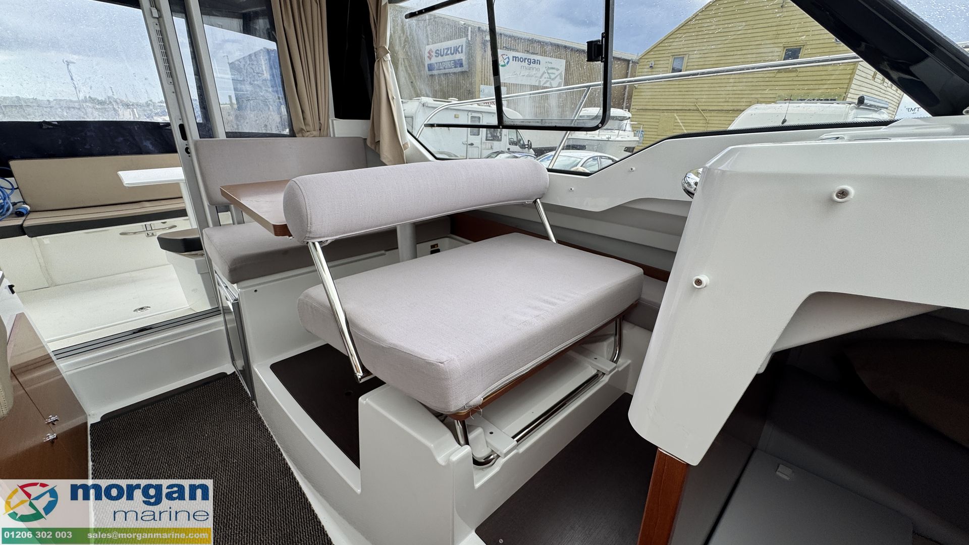 Jeanneau Merry Fisher 795 -