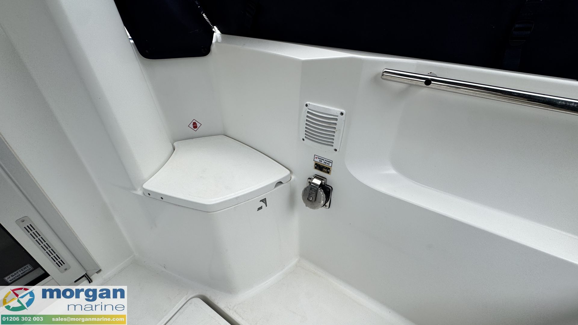 Jeanneau Merry Fisher 795 -