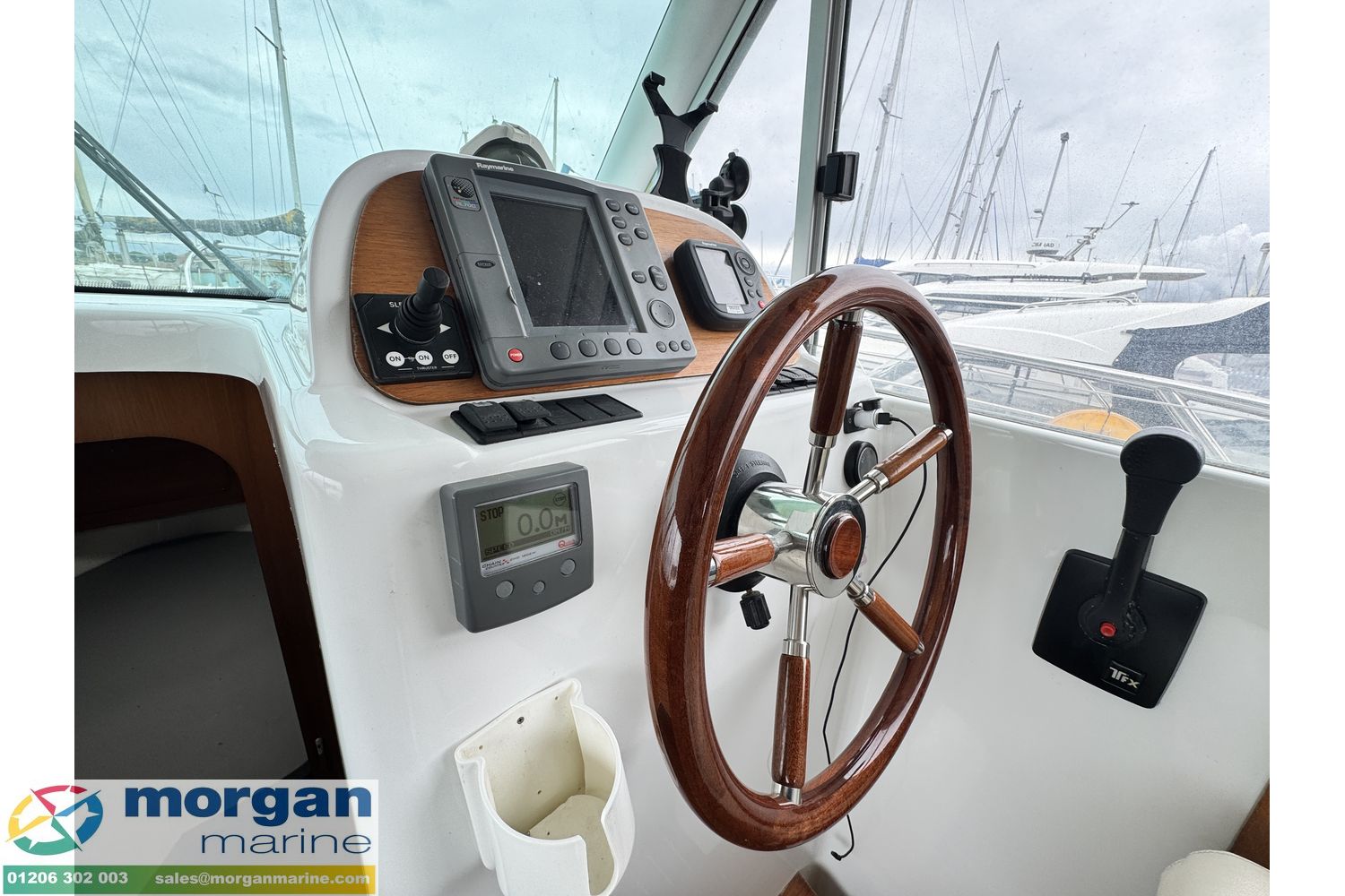 Jeanneau Merry Fisher 805 -