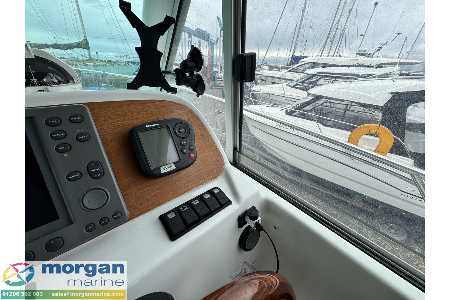Jeanneau Merry Fisher 805 -