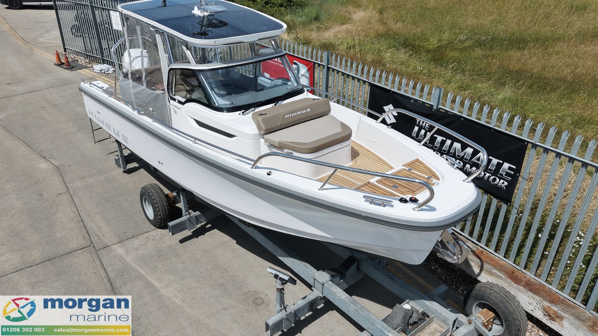Nimbus Tender 8 -