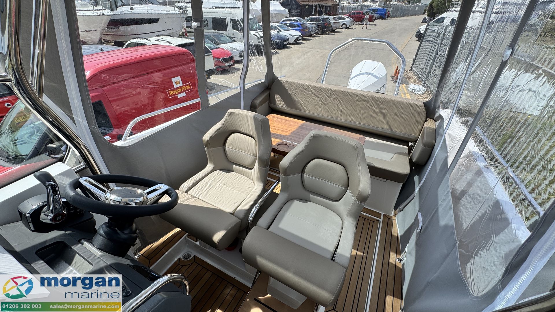 Nimbus Tender 8 -