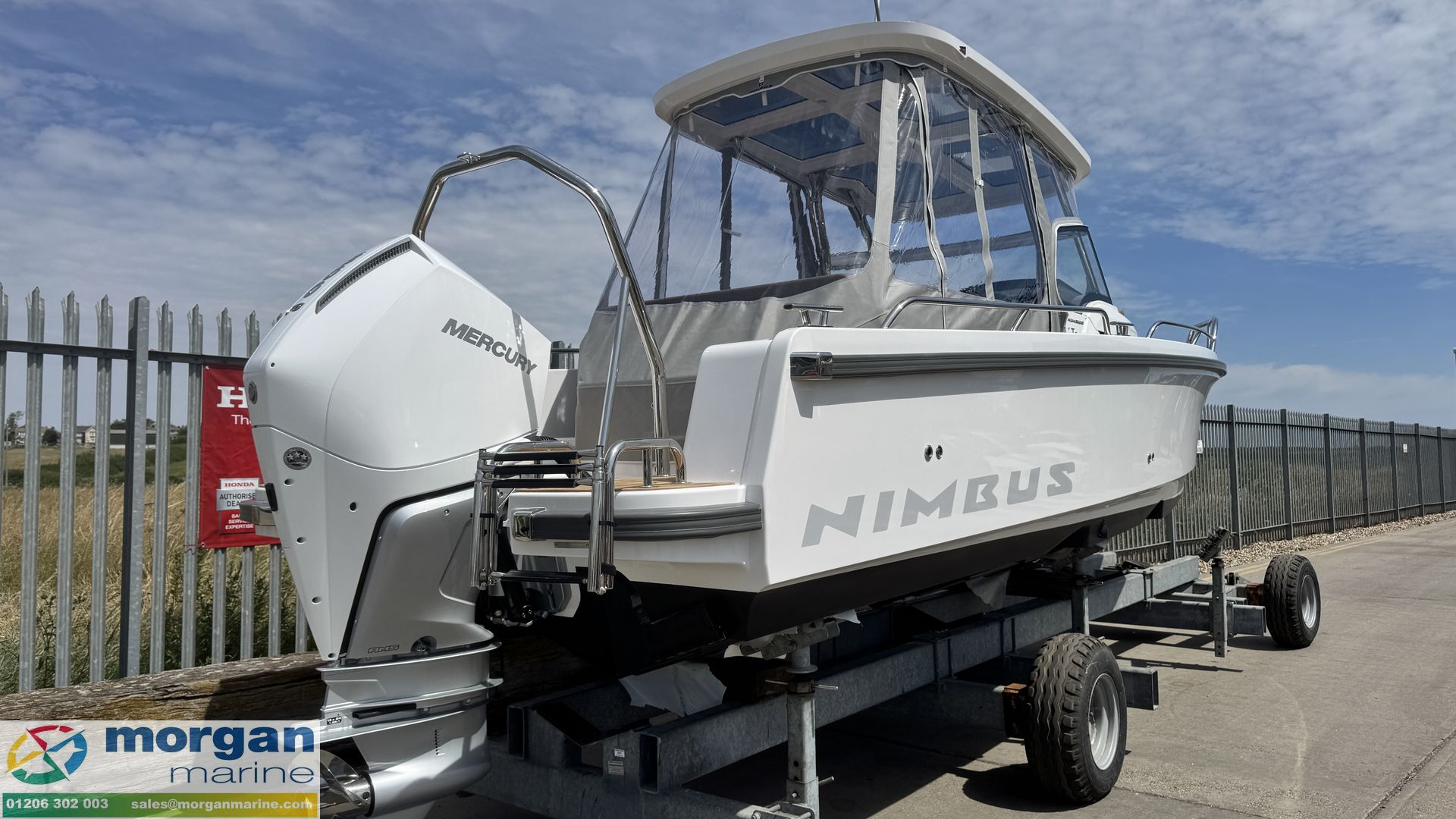 Nimbus Tender 8 -