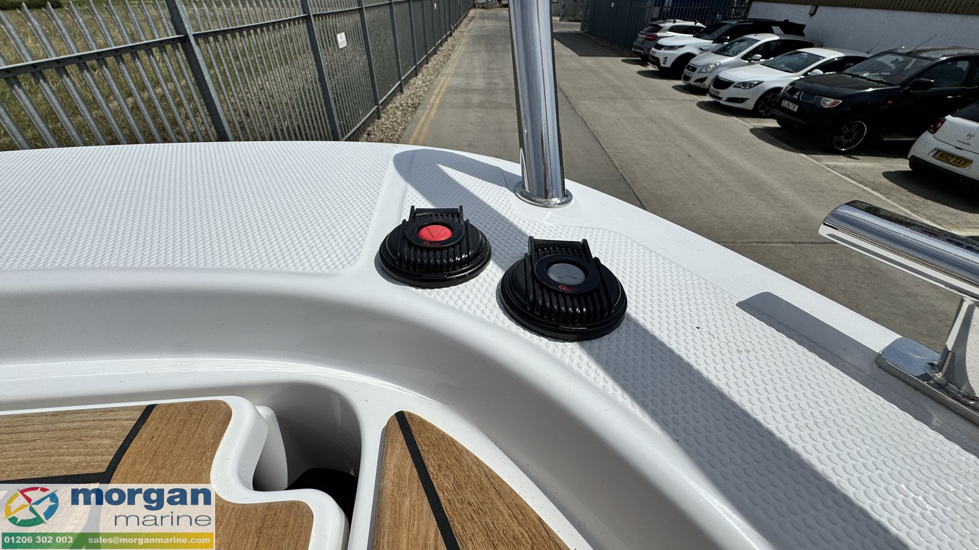 Nimbus Tender 8 -