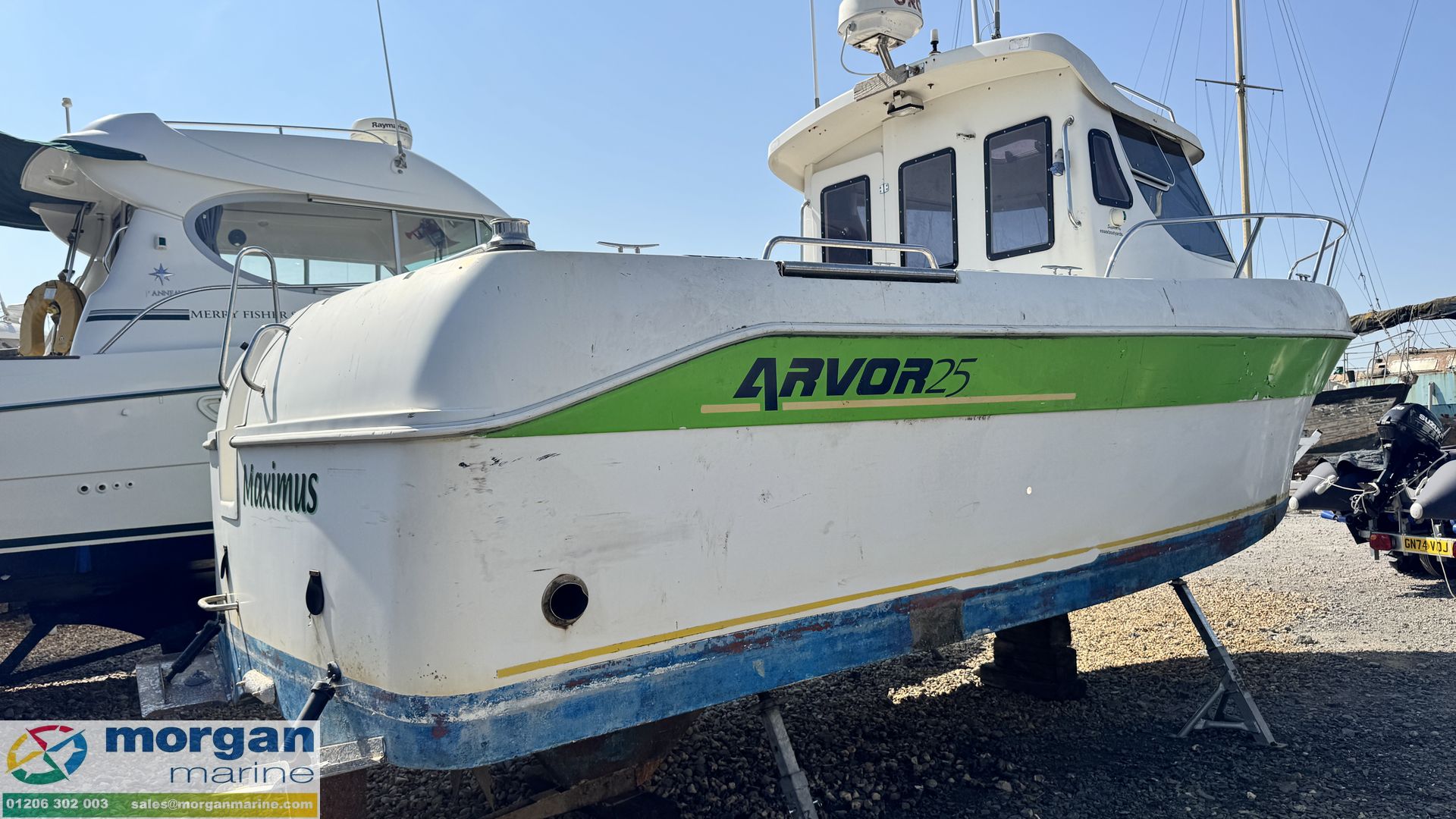 Arvor 25 -