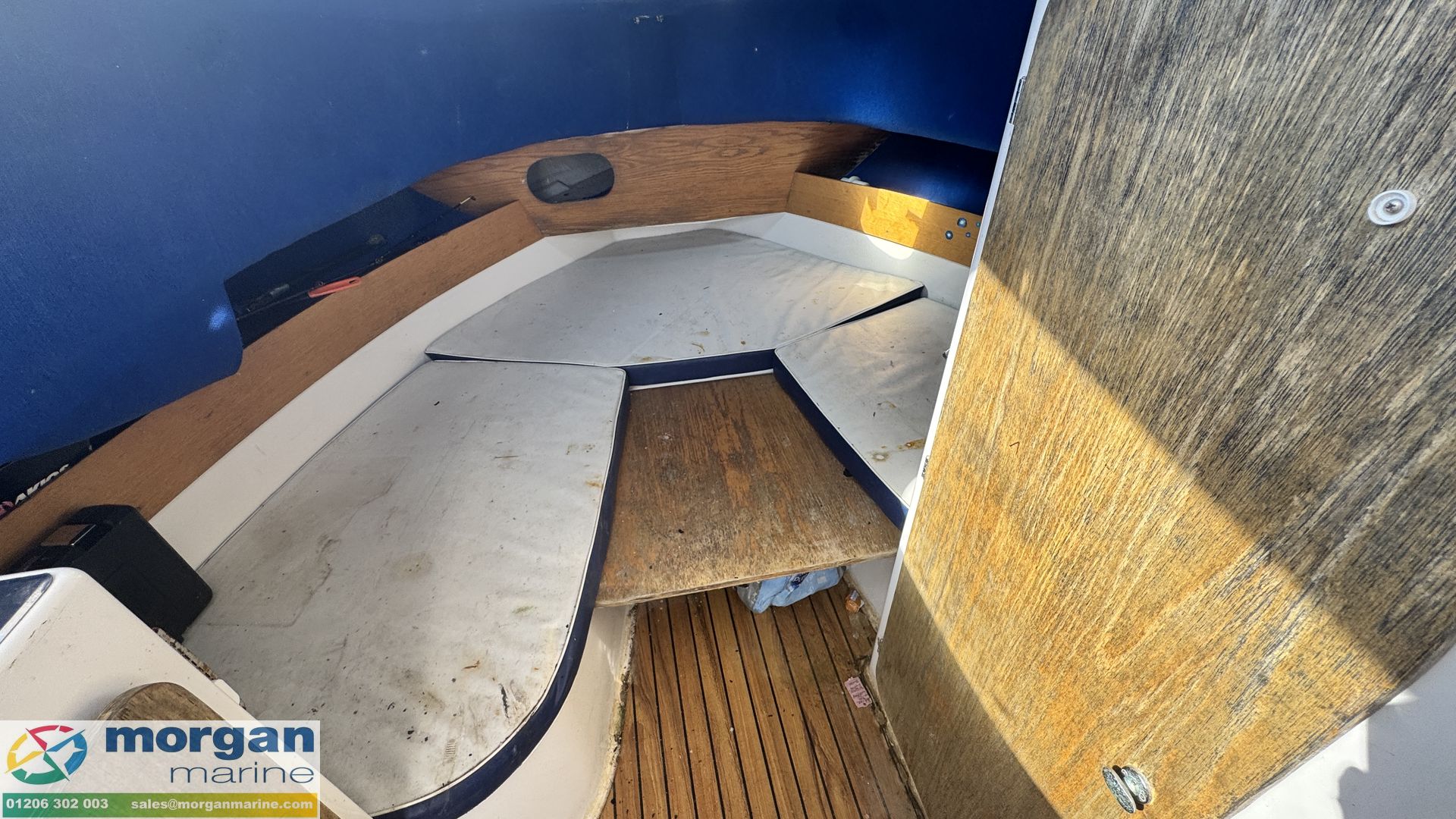 Arvor 25 -