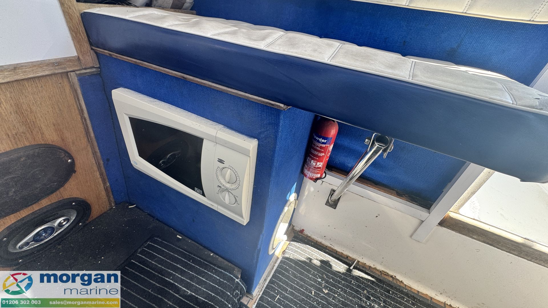 Arvor 25 -